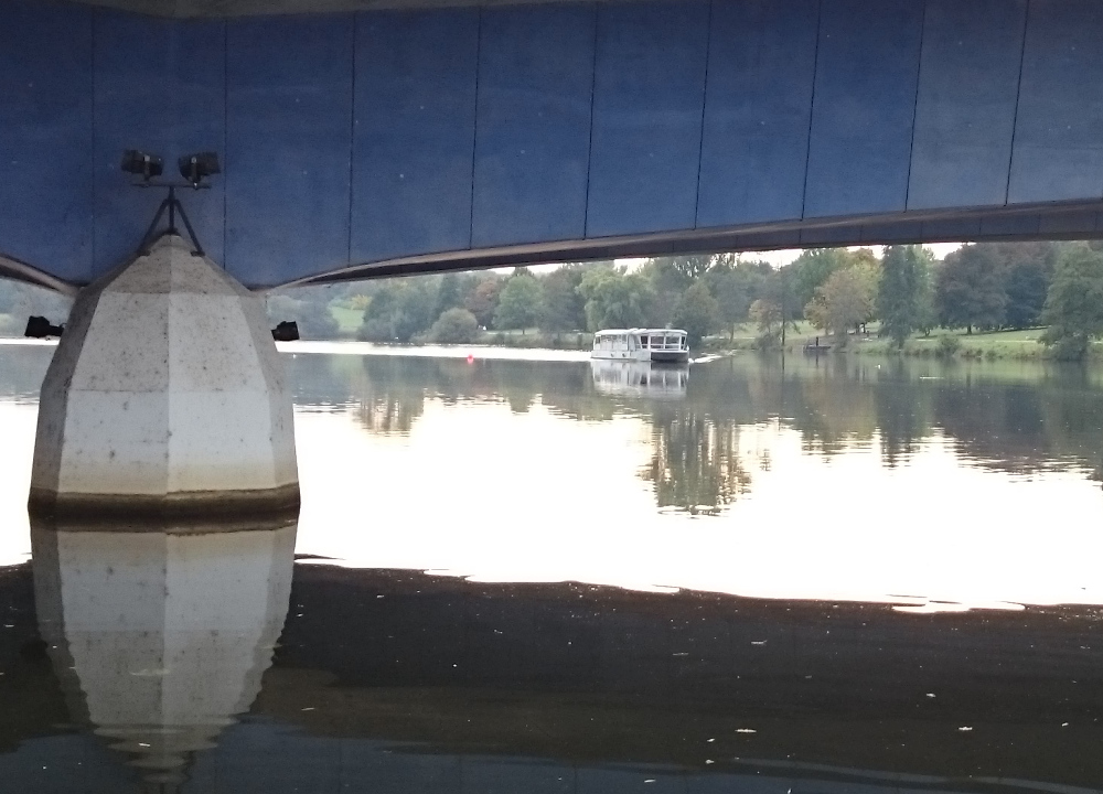 Tormin-Brücke über den Aasee (17.10.2016; Foto: Klare)