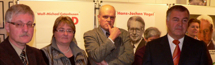 Interessierte Zuhrer: (v.l.) Heribert Aldejohann, Astrid Bhl, Manfred Manning, Joachim Schmidt