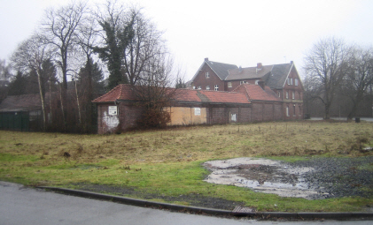 Altes Gasthaus Elvering an der Marktallee 94-96b: Hier will Stroetmann einen Supermarkt bauen