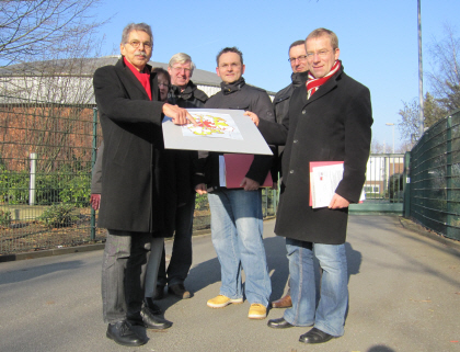 SPD-Fraktionsvorsitzender Wolfgang Heuer (r.) und Vertreter der SPD Hiltrup-Berg Fidel