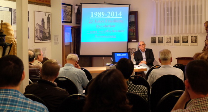 Dr. Bernd Weber im Hiltruper Museum: 25 Jahre Friedliche Revolution  (1.10.2014)